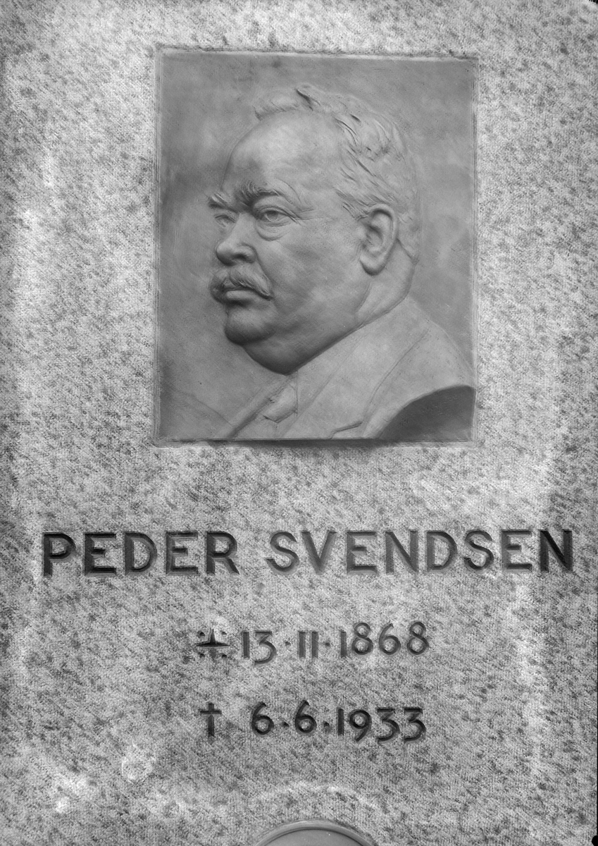 Peder Svendsens gravsted på Tilfredshet