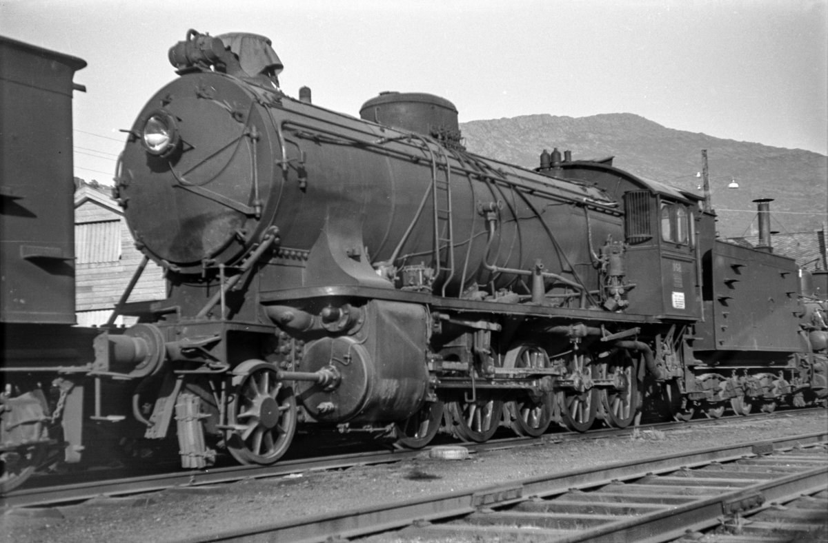 Utrangert damplokomotiv type 39a nr. 168 på Sjøsporet på Bergen stasjon.
