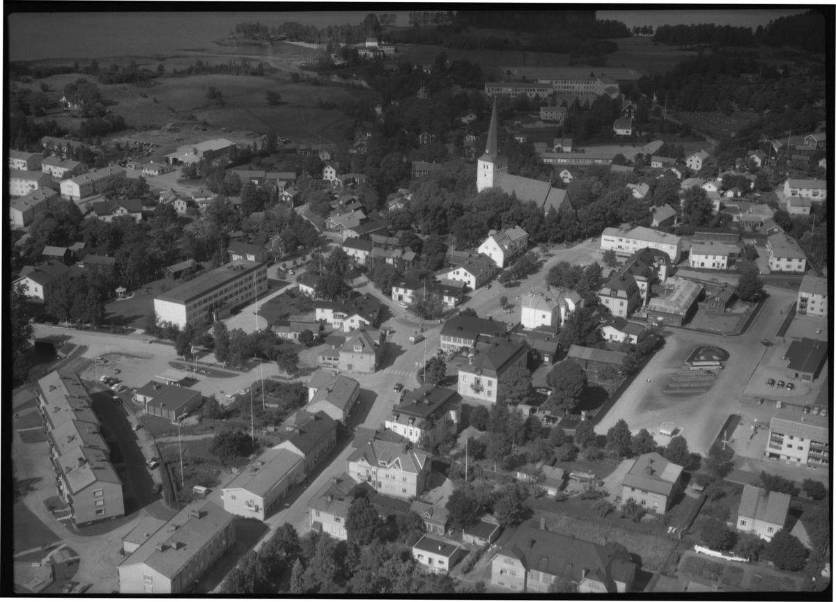 Flygfoto över Norberg, med Norbergs kyrkan.