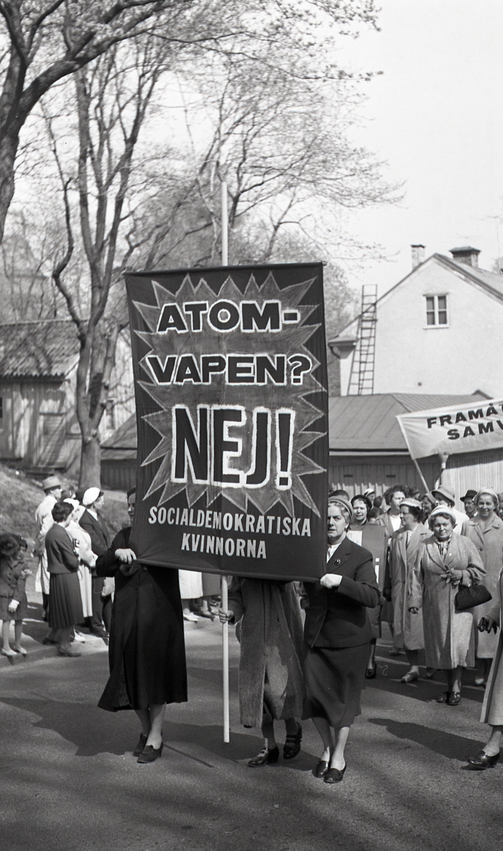 Demonstration mot kärnvapen, Drottninggatan, Uppsala 1962