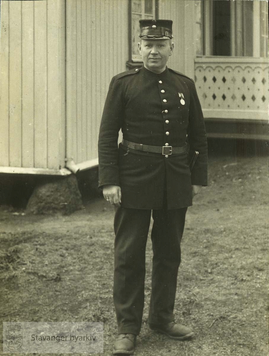 Birger Pedersen i uniform