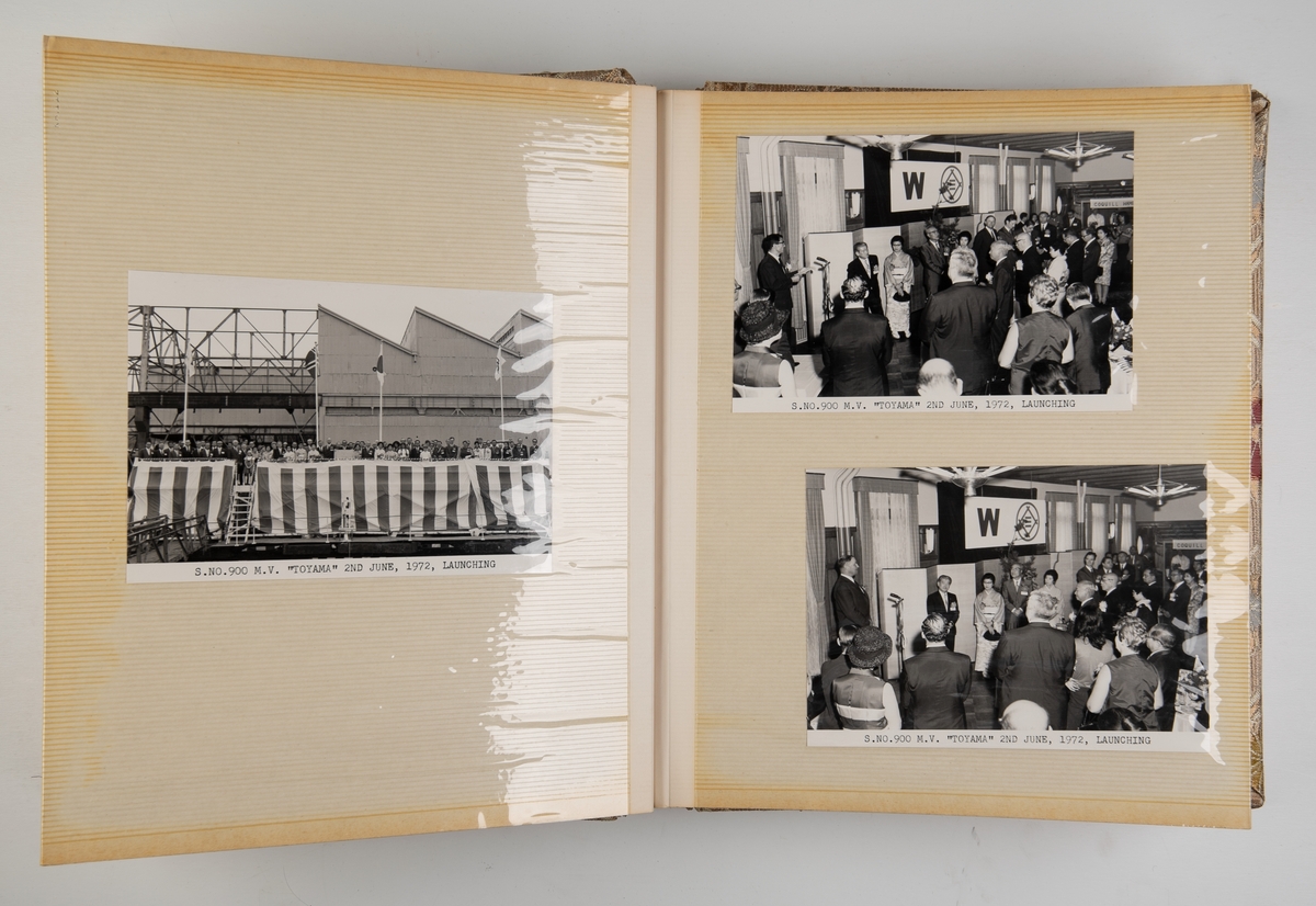 Album med fotografier fra sjøsettingen av containerskipet 'Toyama'.