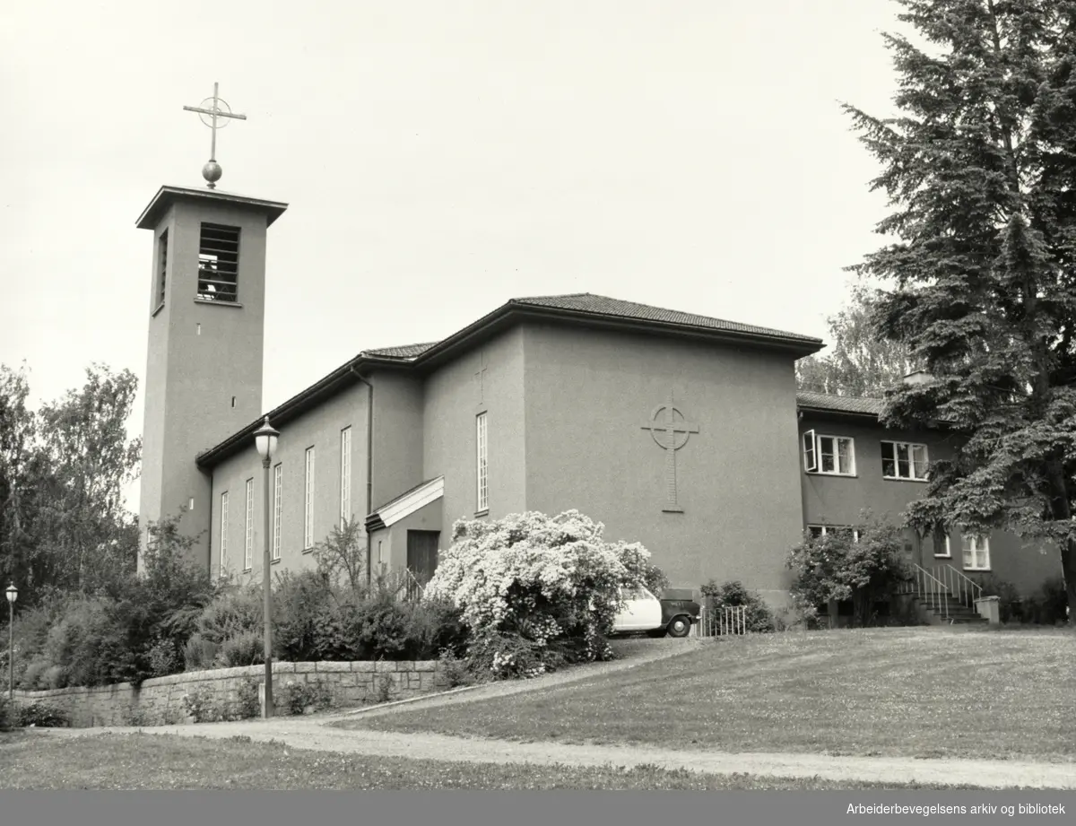 Iladalen kirke. Juni 1988