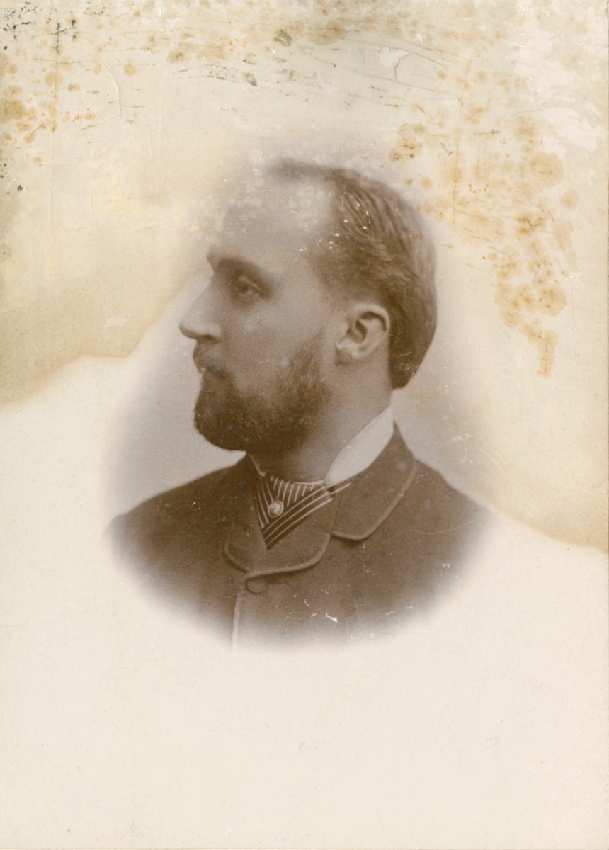 Portrett som trolig viser Bernt Anker Bachke. 1869-1900