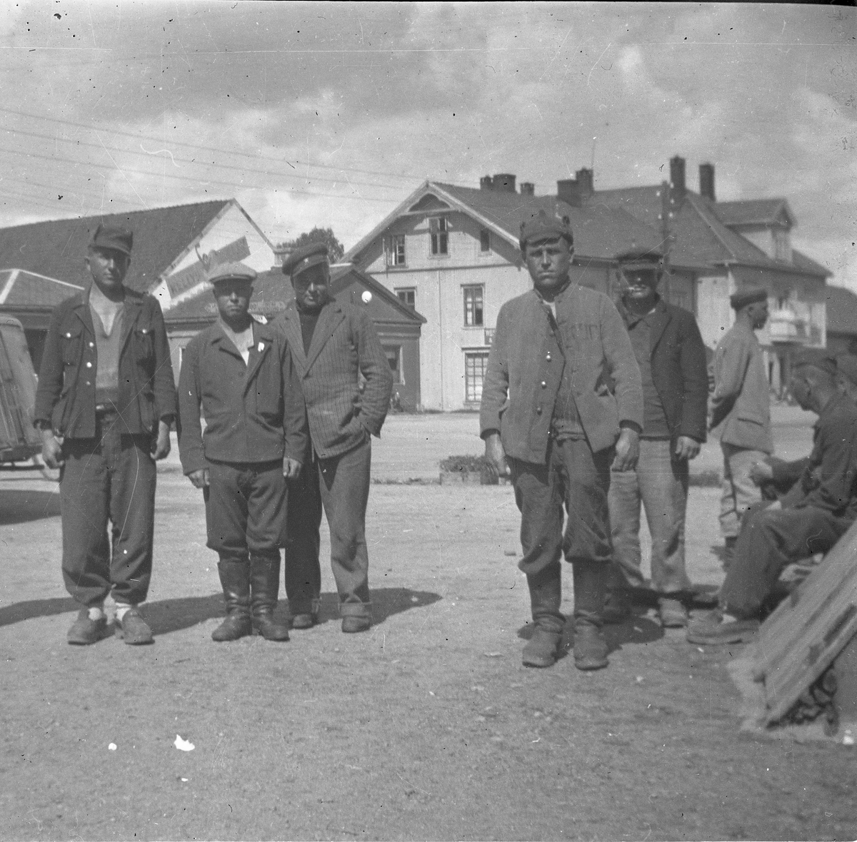 Frigitte russiske fanger på Østmohjørnet, Elverum