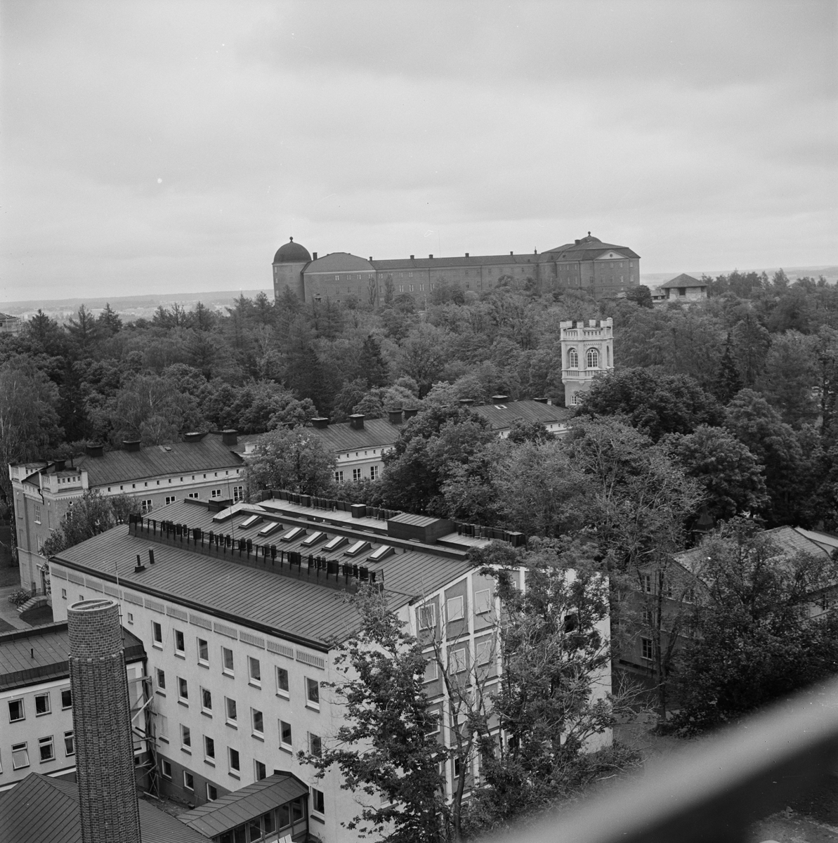 Vy över Uppsala slott, 1952