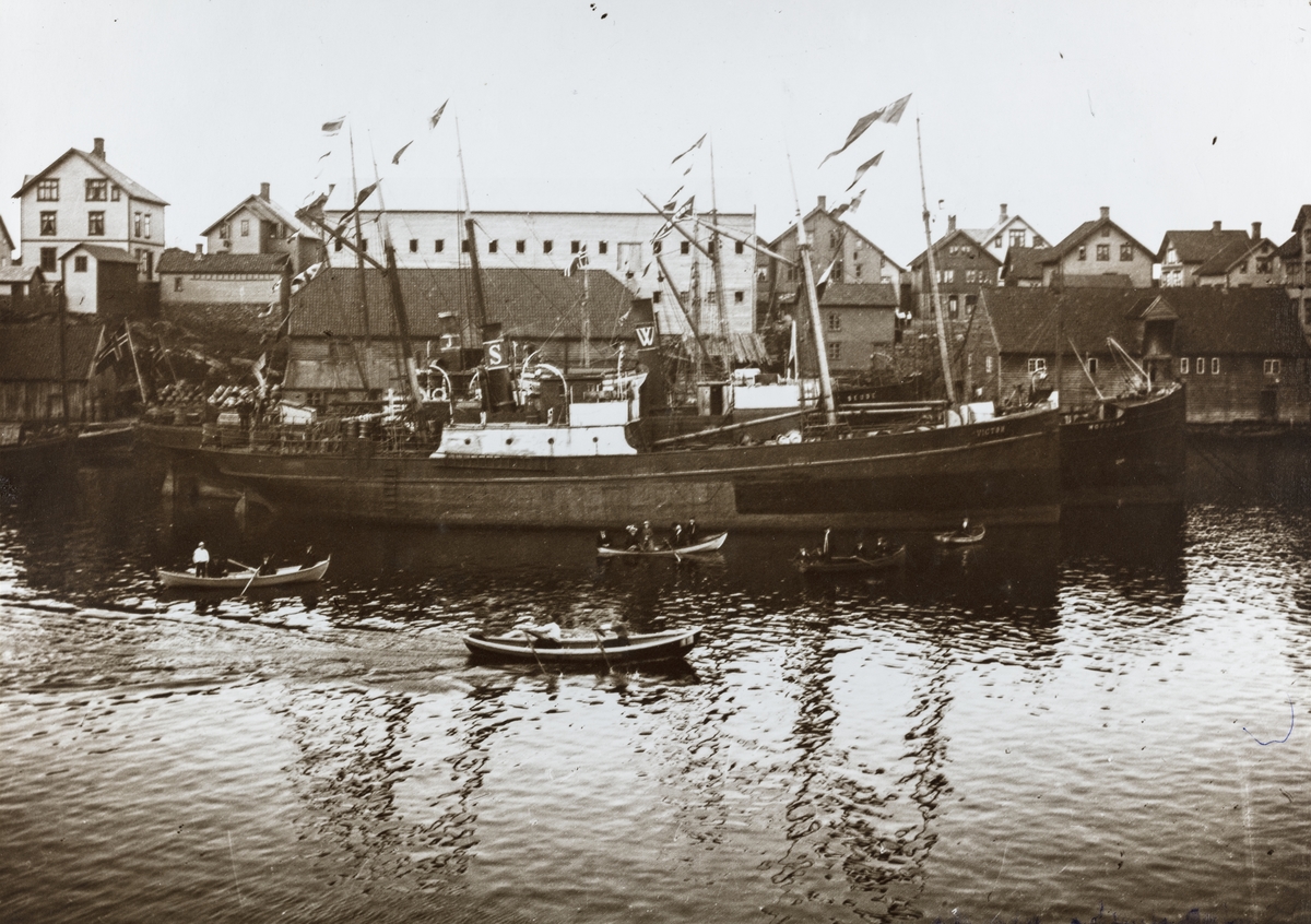 Smedasundet, Risøy, sett mot vest, 1910.