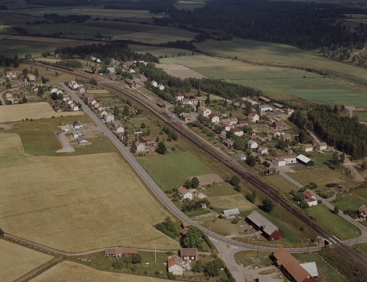 Flygfoto över Gripenberg i Tranås kommun, Jönköpings län 271/1969