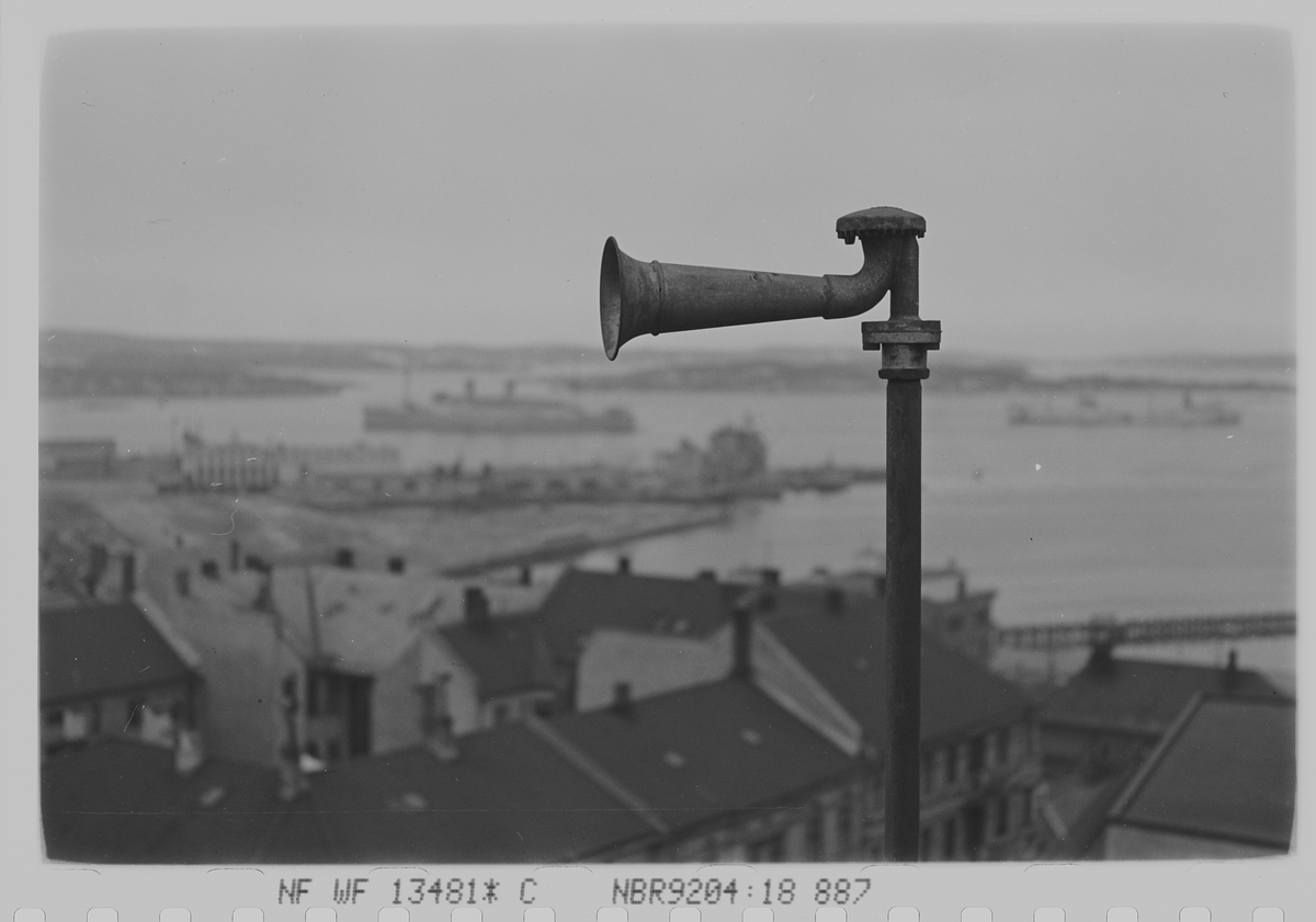 Varslingssirene ved Oslo havn. Fotografert 1940.