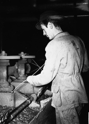 Arne Pedersen driver med kisutskilling på Flotasjonen