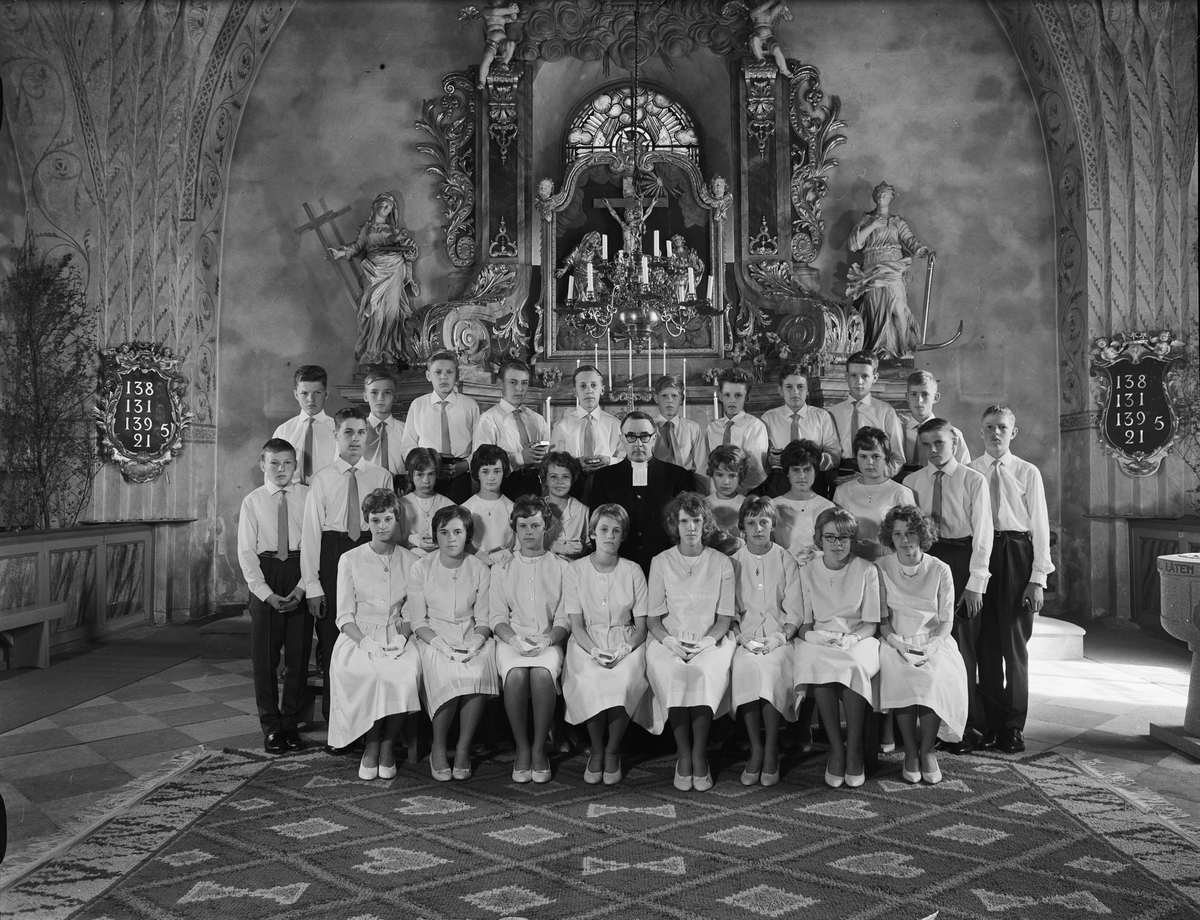 Konfirmander, Börstils kyrka, Uppland 1961