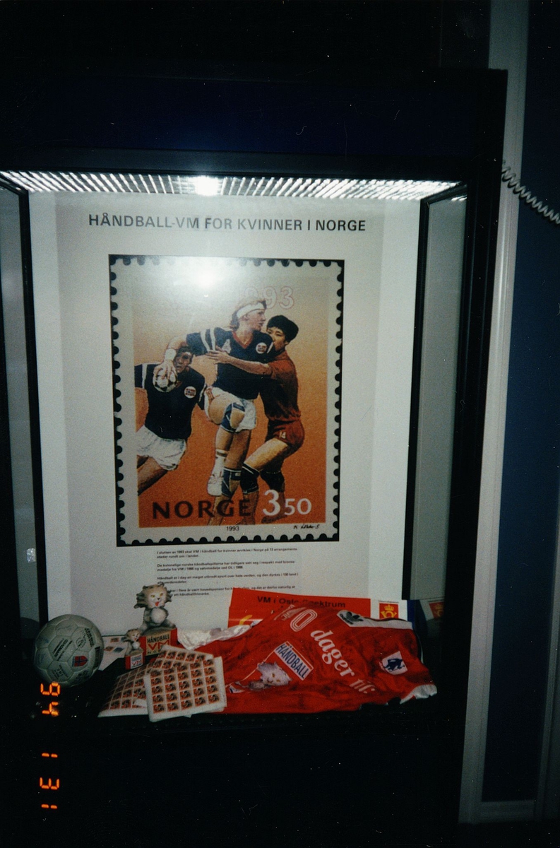 Postmuseet, Oslo, utstilling, frimerker fra VM i håndball for kvinner 1993