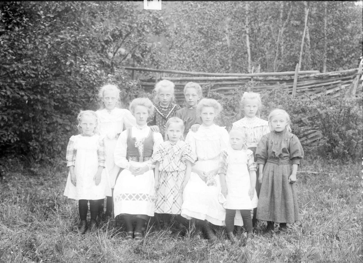22.06.1909. Ragna Jevnes gruppe. Gruppebilde, jenter.