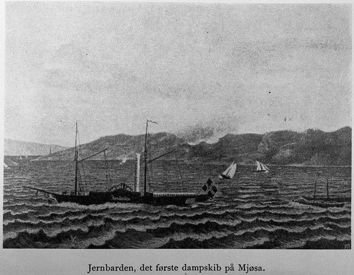 Jernbarden, det første dampskip på Mjøsa. 