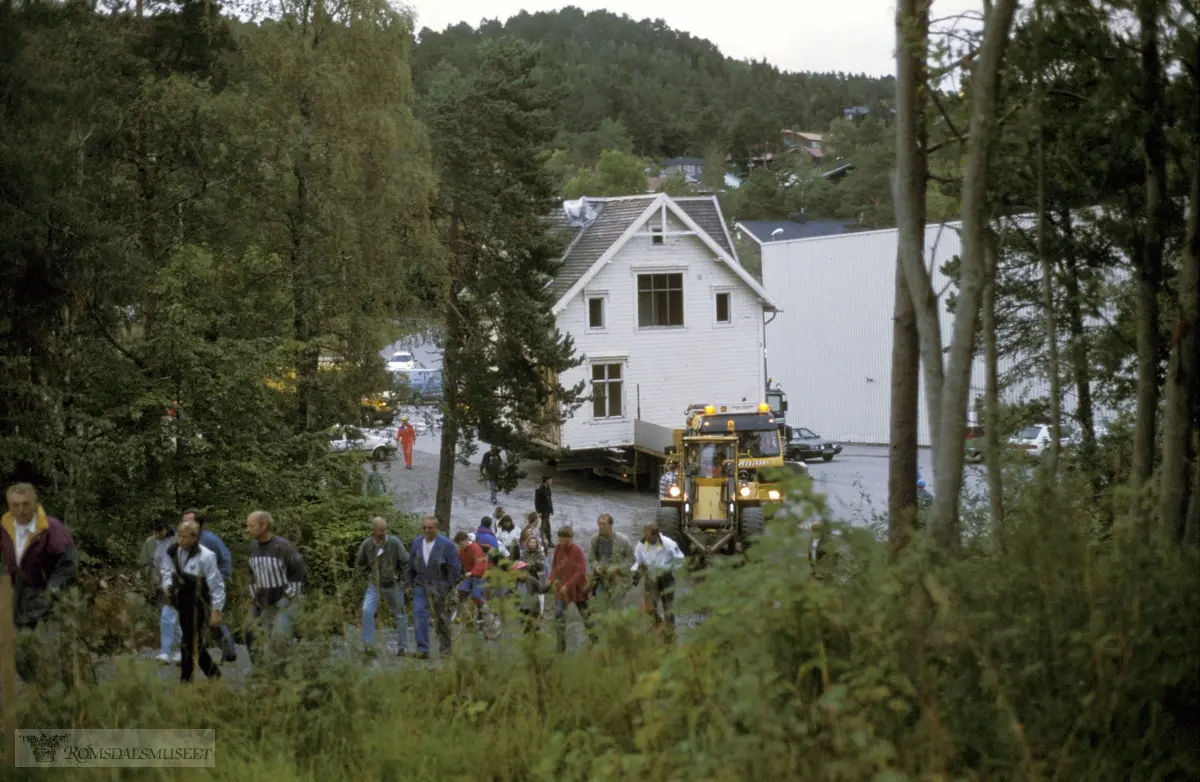 Flytting av Julsundvegen 35 til Romsdalsmuseet.