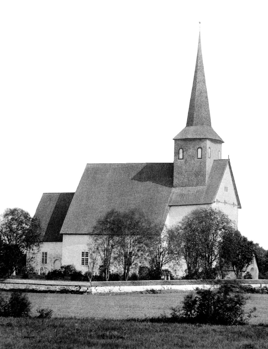 EKSTERIØR; ROMEDAL KIRKE, ROMEDAL GAMLE ST. PETRI (Petrus) KIRKE FRA 12 ÅRHUNDRE. REVET: 1886. 