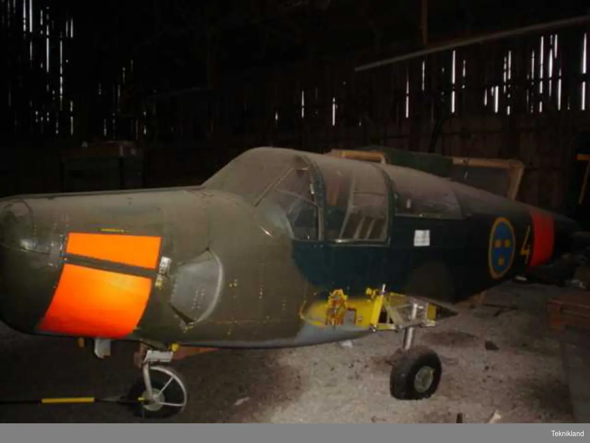 SAAB SK 50 Safir nr 50020.
Flygplanet är deponerat från Flygvapenmuseum.