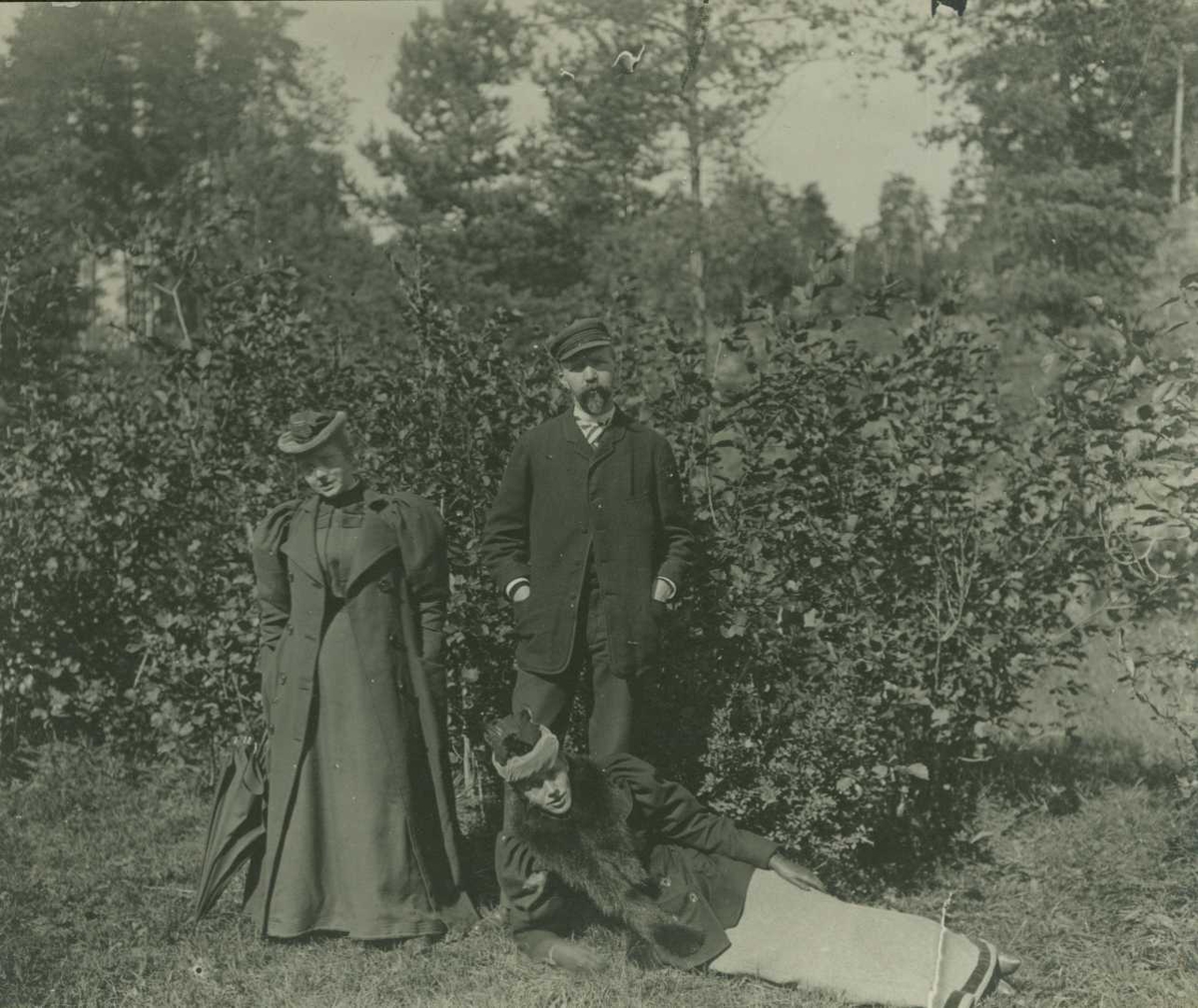 Valborg Nicolaysen og  Edvard Bull med frue i Tuddal, 1895.