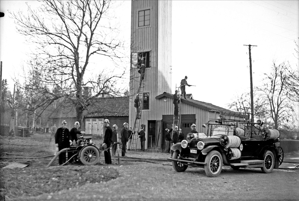 Brandkåren i Storvreta, Ärentuna socken, Uppland har övning 1937