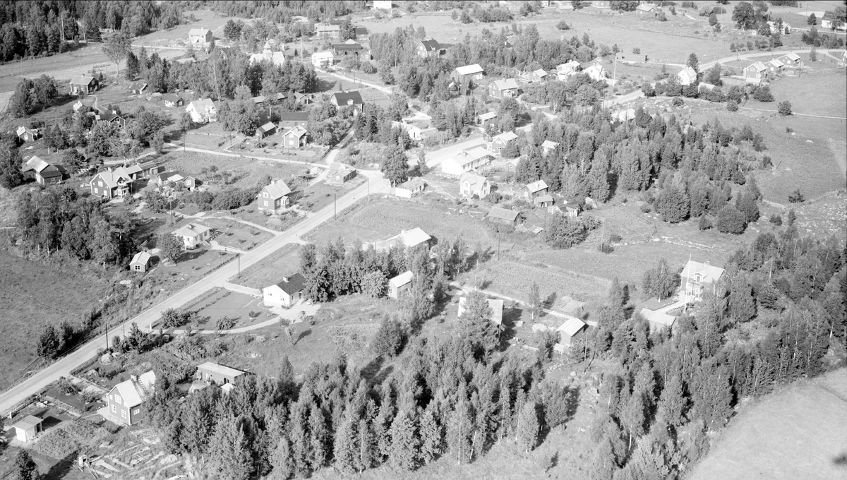 Flygfoto över Gårdskär, Älvkarleby socken, Uppland 1954