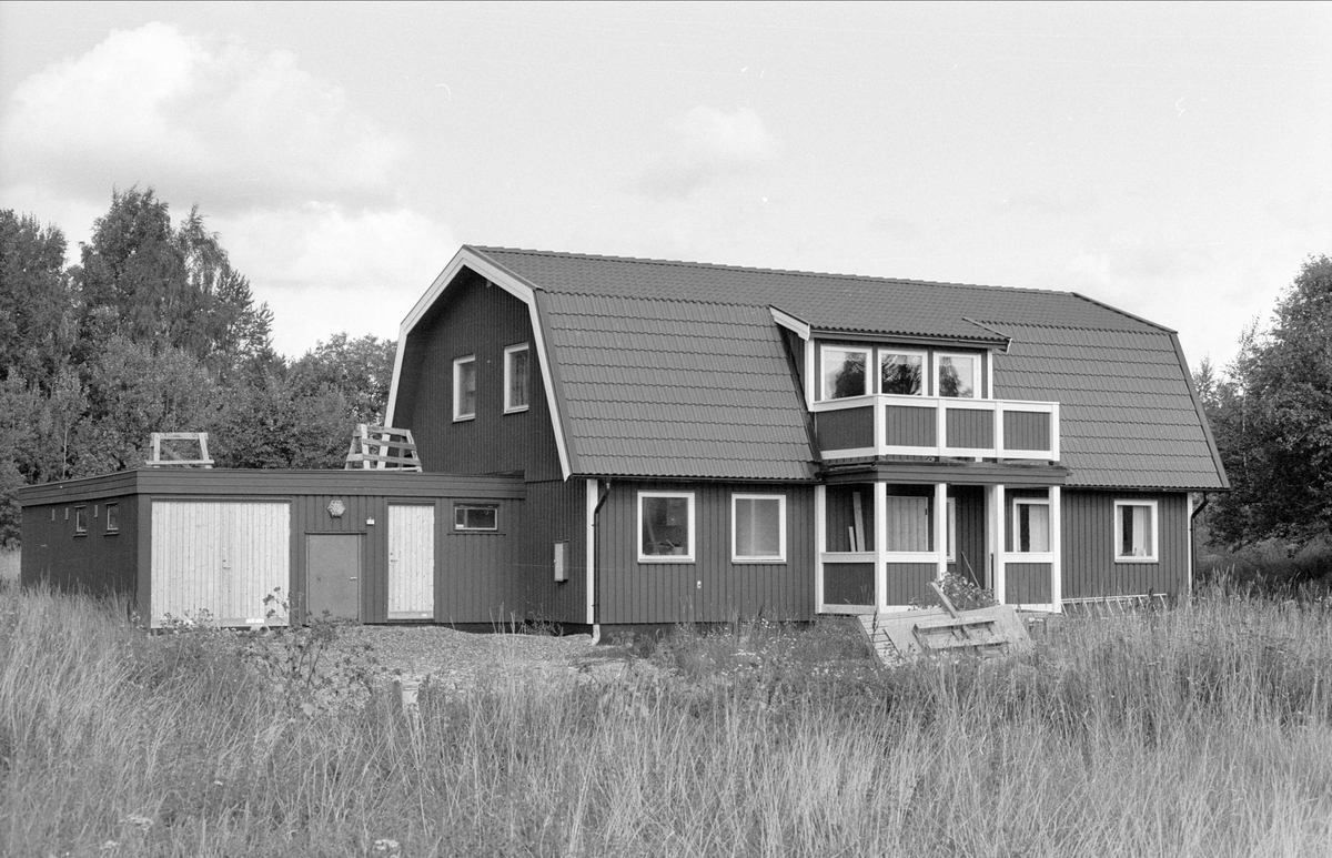 Bostadshus och garage, Kräby 2:5, Rasbo socken, Uppland 1982