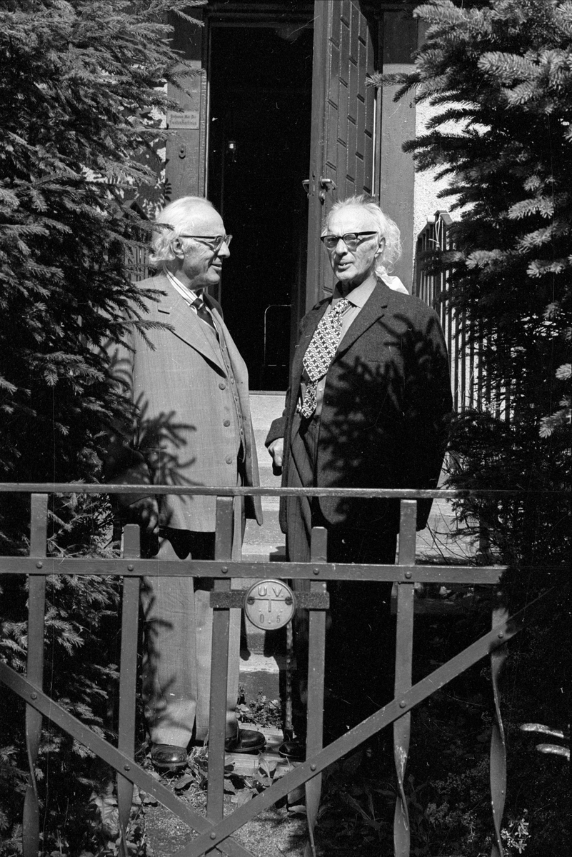 Bröderna och professorerna Louis och Gaston Backman fyller 80 år, Lilljeborgsvägen 4, Uppsala 1963