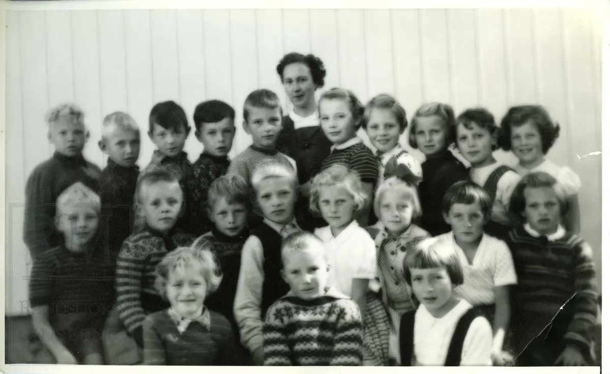 Skolebilder fra Leikvoll skole og Gran framhaldskole