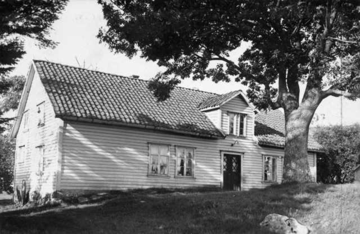 Kvål - gammel schefsgård: våningshus