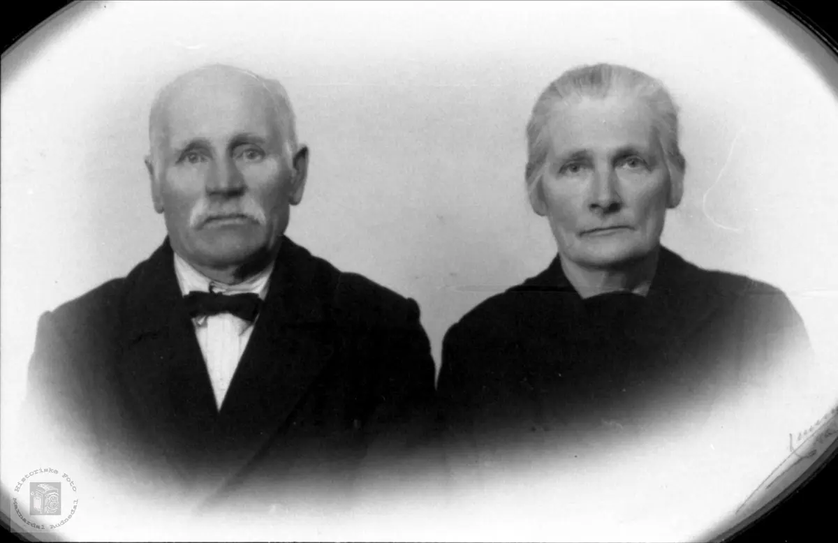 Ekteparet Daniel og Ingeborg Mjåland, Øyslebø og Laudal.