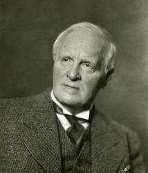 Portrett fra serien "Tidens menn om Tiedemann" laget av rekl