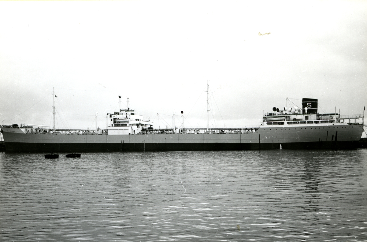 M/T C. J. Hambro (b.1949, Furness Shipbuilding Co. Ltd., Haverton Hill-on-Tees)
