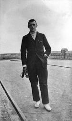 Tryggve Gran før starten 30/7-1914. Tatt ved Cruden Bay Hote