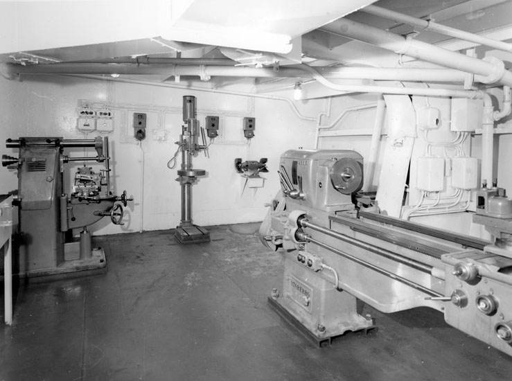 Interiör från fartyg 125 M/S Point Lacre, maskinrum.