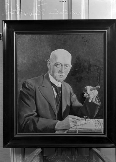 Uppgift enligt fotografen: "Porträtt: Borgmästaren Karl Rasmusen 1936."