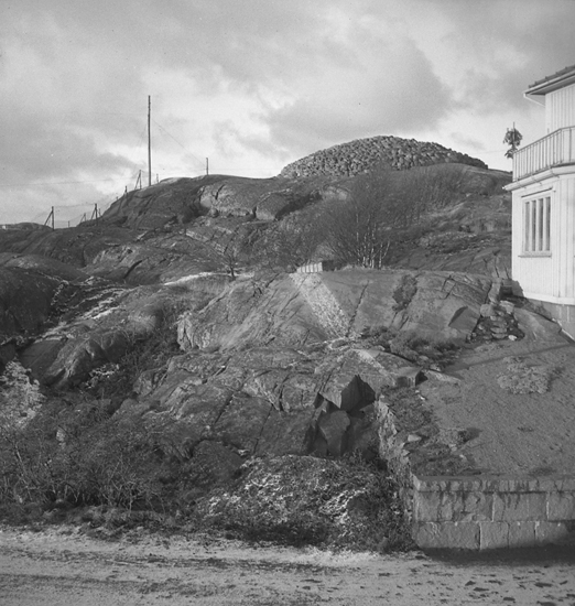Text till bilden: "Byggm. Wallen. Tomt vid Gullmarsgatan. 1949.01.04"












i