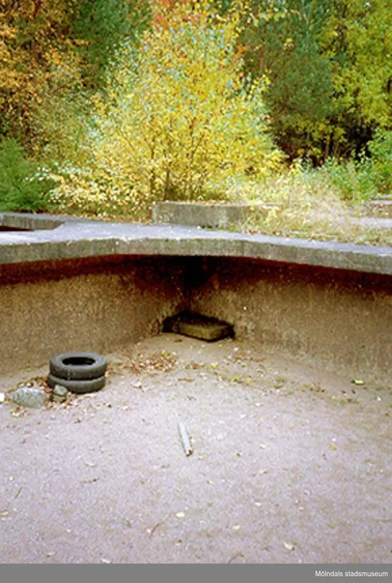 Byggnadsdokumentation inför rivning av vattenverk/reningsverk på Pixbovägen 34, Kikås 1:219 vid Södra Långvattnet i Grevedämmet, oktober 1994.