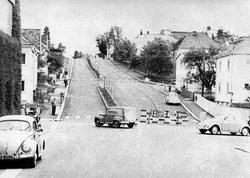 Olav Haraldssonsgate i Sarpsborg under utvidelse, sommeren 1