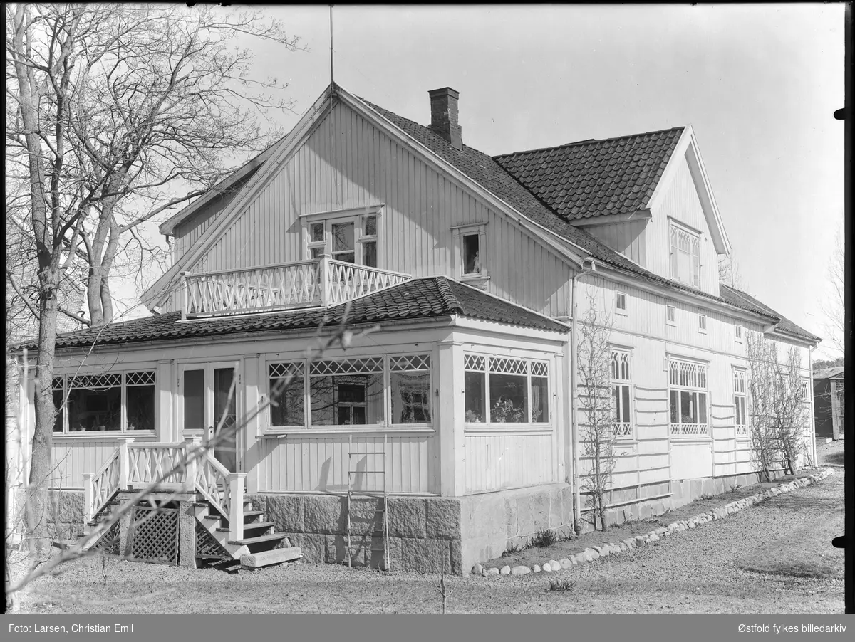 Bygning tilhørende Sarpsborg bryggeri på Kurland i Sarpsborg 1942.
Idag kongelig dansk konsulat?