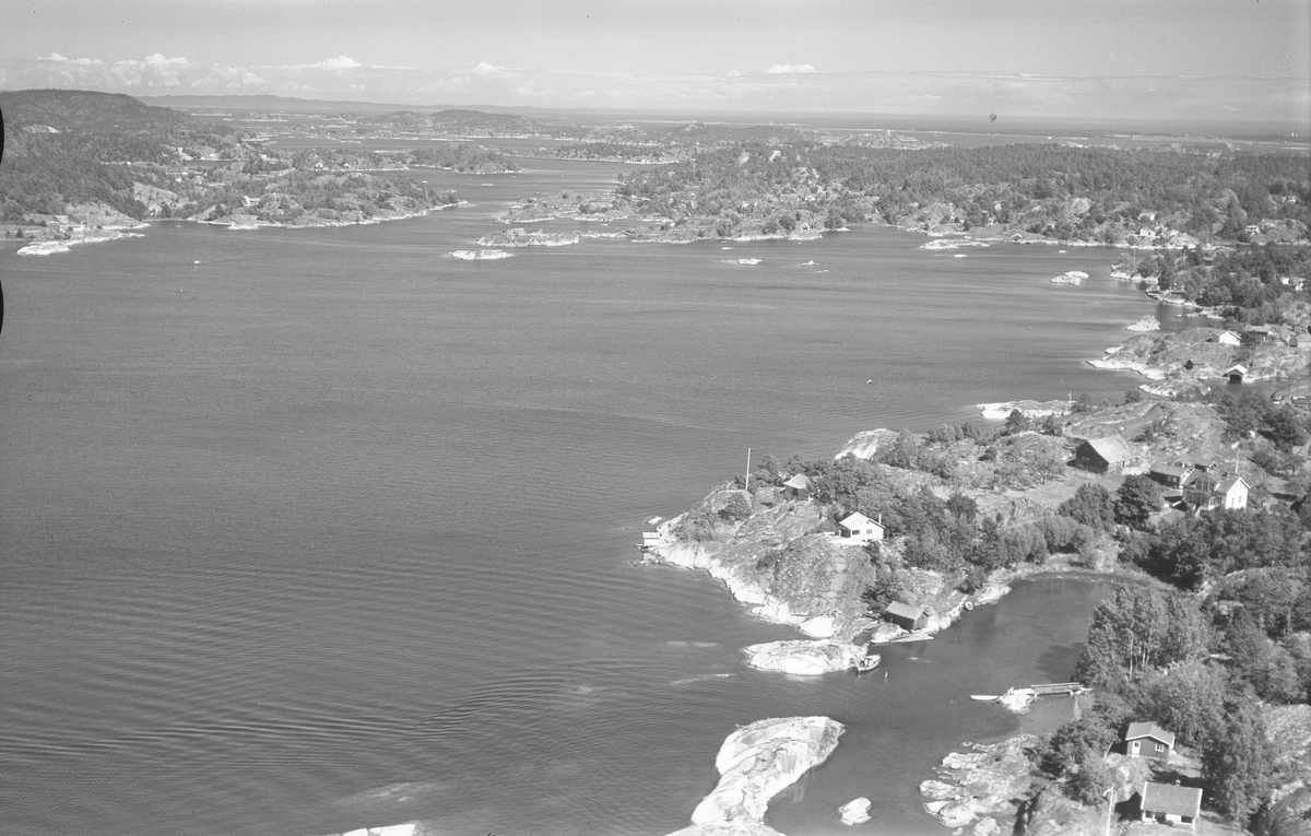 Saltbutangen, Skåtøy ved Skåtøysund. Flyfoto 30/6 1961.