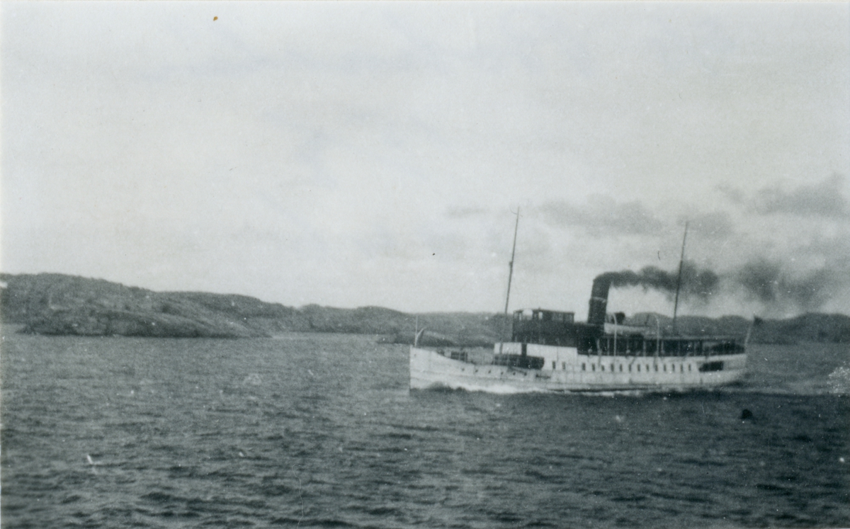 Passagerarångfartyget BOHUSLÄN
av Marstrand, 1946