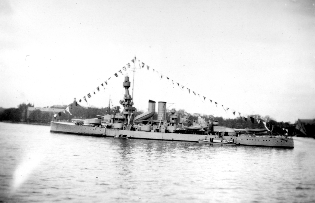 Skeppsgossekåren Minnen från 1927-30
HMS Sverige