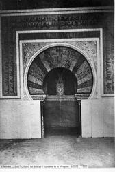 Puertâen i domkirken, hvor koranen laa. Cordova