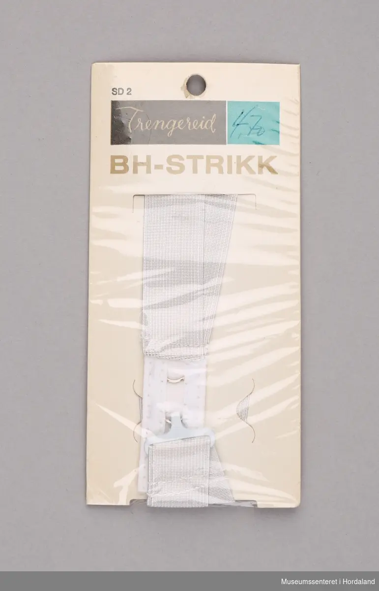 Regulervar BH-strikk i papp- og plastemballasje.
