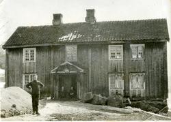 Bygninger og personer fra Blakstad