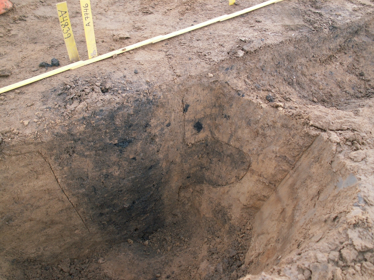 Arkeologisk slutundersökning, Raä 433, A4839 nedgrävning och A7746 nedgrävning, Fansta, Bälinge socken, Uppland, 2006
