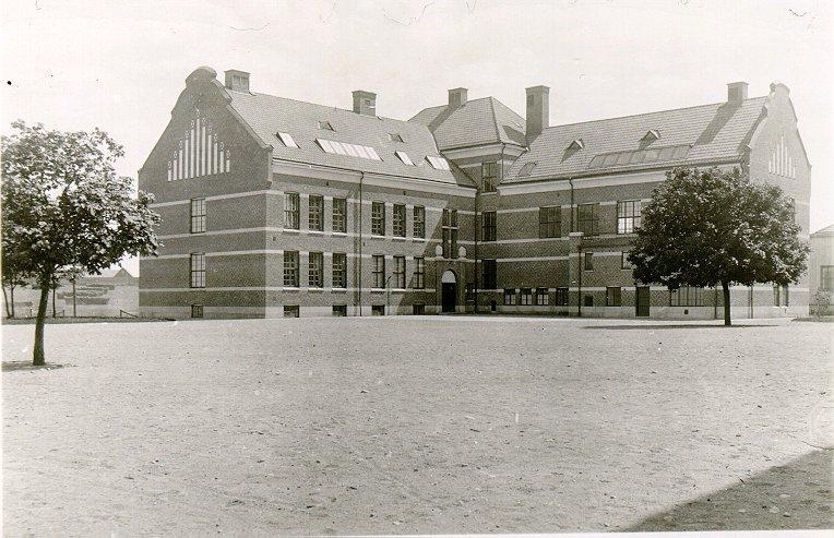 Kv. S:t Sigfrid, Nya Folkskolan. Delen som byggdes 1926.