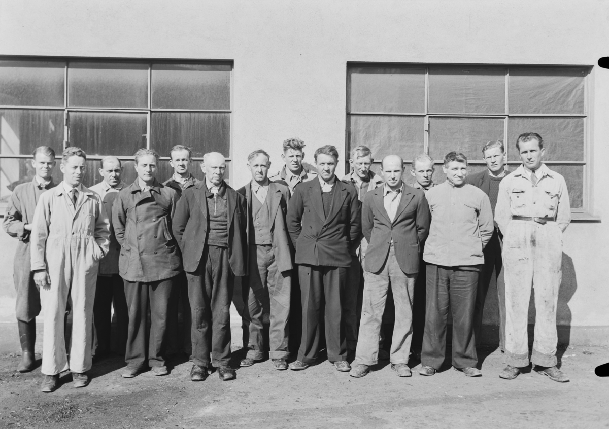 Sigurd Hesselberg A/S destillasjonsverk for stenkulltjære og asfaltfabrikk.