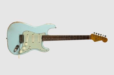 Fender Stratocaster Sonic Blue. Foto/Photo