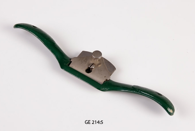 Ett st. verktyg i metall, delvis grönlackerat. 

Inskrivet i huvudbok 2008.