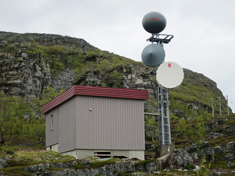 Telefonsentraler. Litlefjord automatkiosk eksteriør 2 (Foto/Photo)